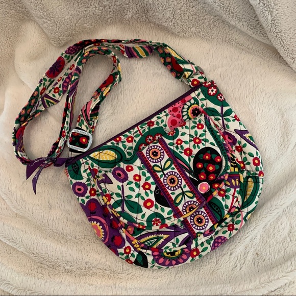 Vera Bradley Handbags - Vera Bradley Viva La Vera Lizzy Crossbody Purse